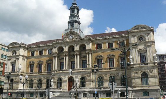 EUDEL invita a los ayuntamientos de Euskadi a guardar un minuto de silencio por las víctimas del coronavirus