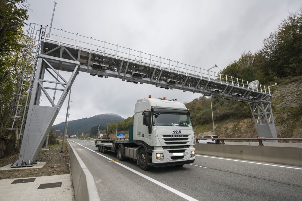 El TSJPV anula de nuevo los peajes para camiones en Gipuzkoa