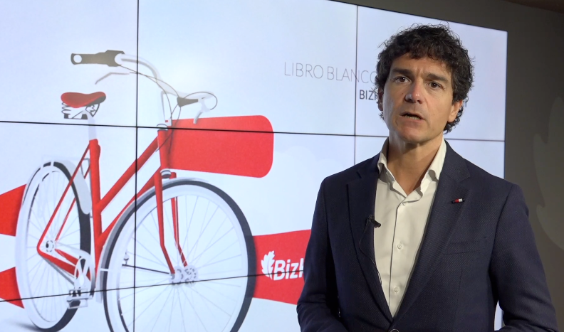 La Diputación de Bizkaia edita el Libro Blanco de la Bicicleta