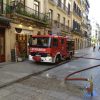 Incendio en el tejado de un edificio de la Parte Vieja donostiarra