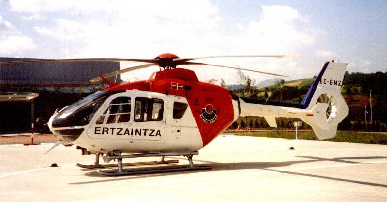 Evacuado un hombre accidentado con una máquina agrícola en Oñati