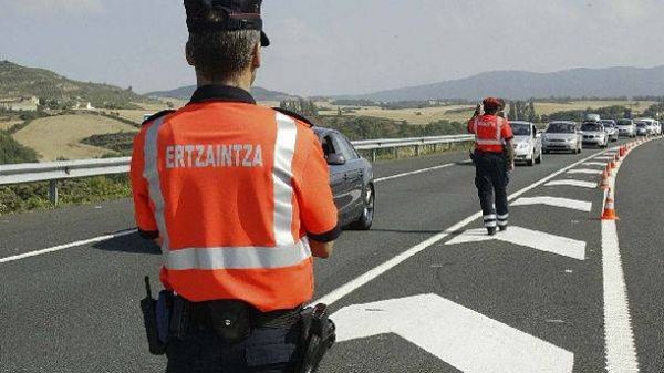 Navarra y Cantabria rechazan la libre circulación con la CAV